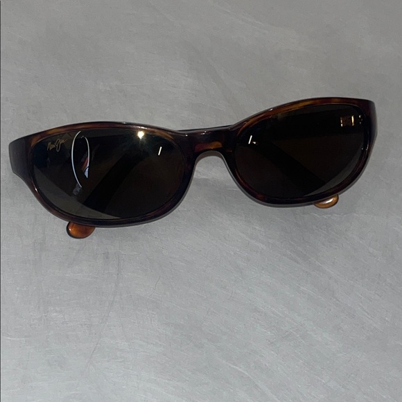 Maui Jim Women\'s Tortoise Shell Frame Sunglasses with Brown Lenses with case main image 10